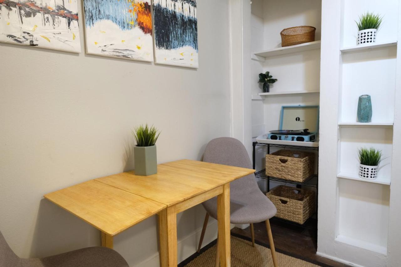 Urban Convenience Studio Flat Dallas Extérieur photo