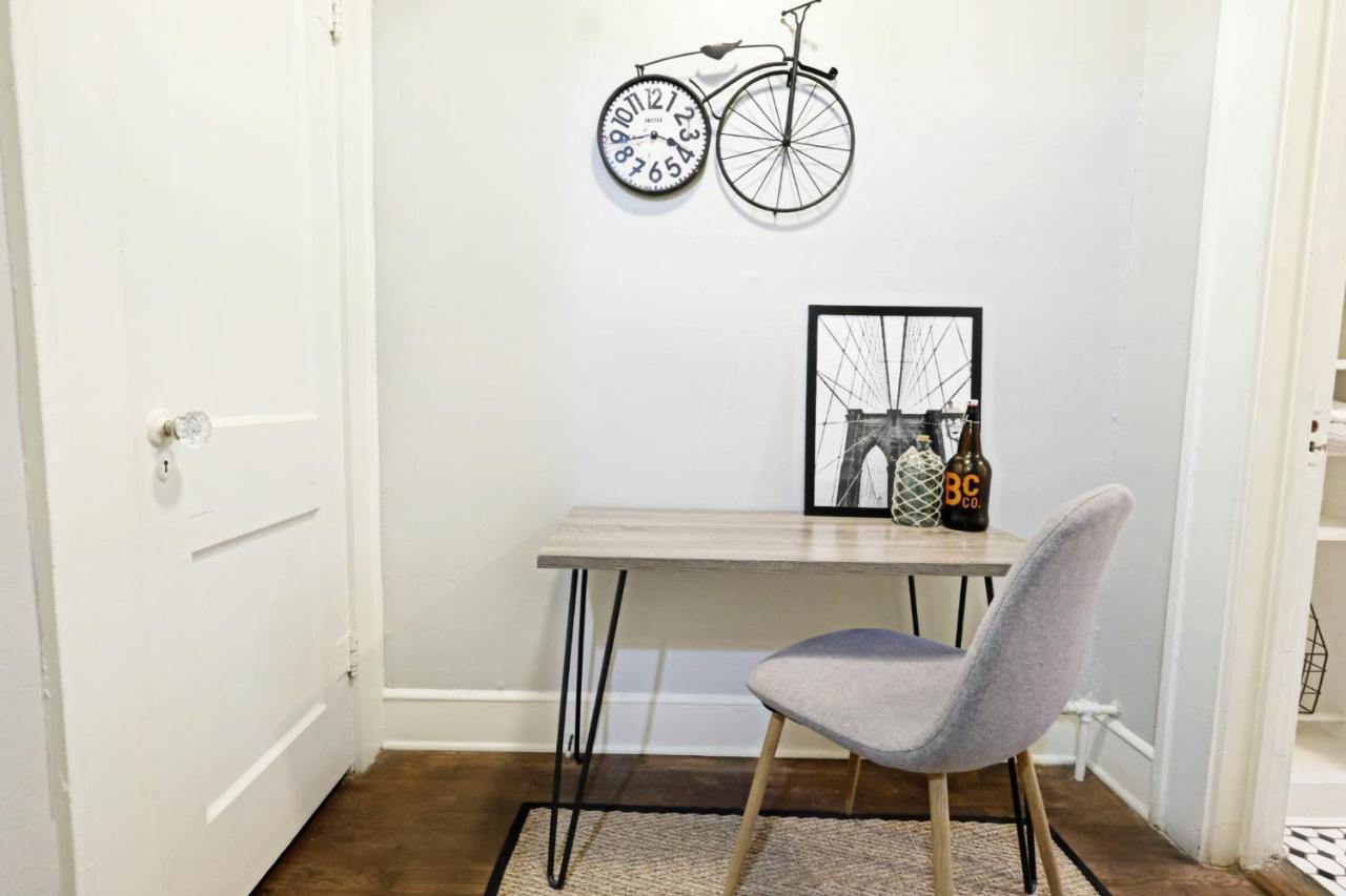 Urban Convenience Studio Flat Dallas Extérieur photo